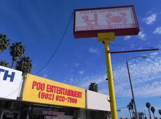 Small Thai market at the corner of Clark and Alondra