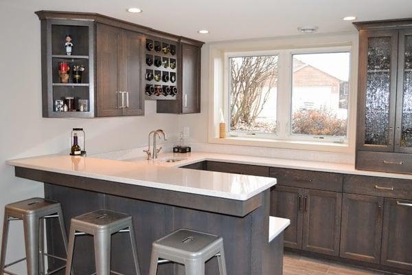 Silestone - Stellar Snow
Single Basin Undermount Stainless Steel Sink