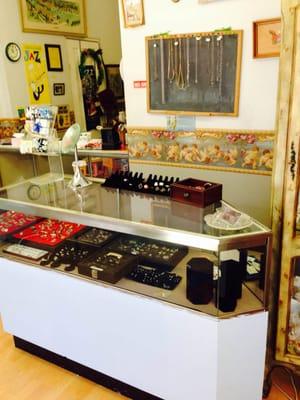 Alessandra and Co, has a large selection of rings