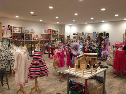 Beautifully bright arts and crafts, kids gifts and sewing pallooza!