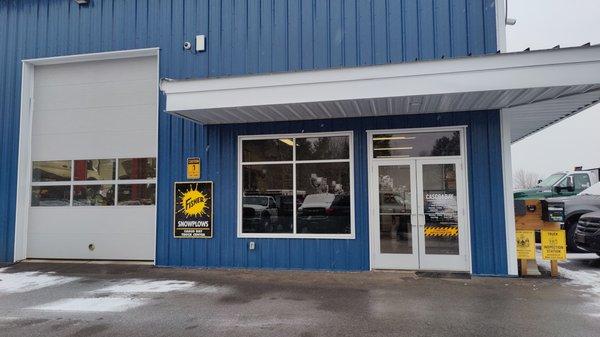 Casco Bay Commercial Truck Center