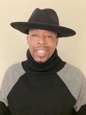 Kenneth Graves - Maximum One Realty