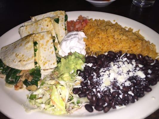 Spinach quesadilla. Ñom ñom ñom!