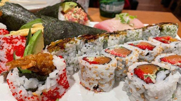 South street roll, Spicy American dream, the Monroe st (handroll), the Sunshine King (handroll)