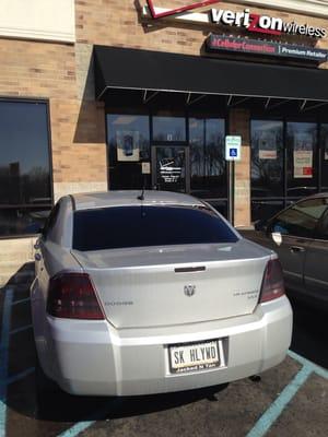 The manager or the owner arrives to work at 8:15. He parks in between the handicapped spots. 3.5 hours later he is still there.