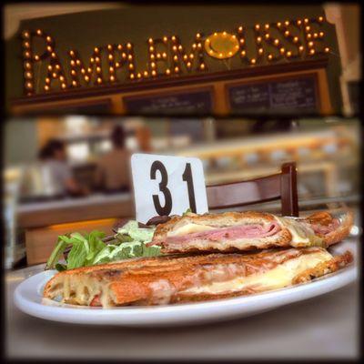 Le Croque Monsieur -- C'EST FORMIDABLE.