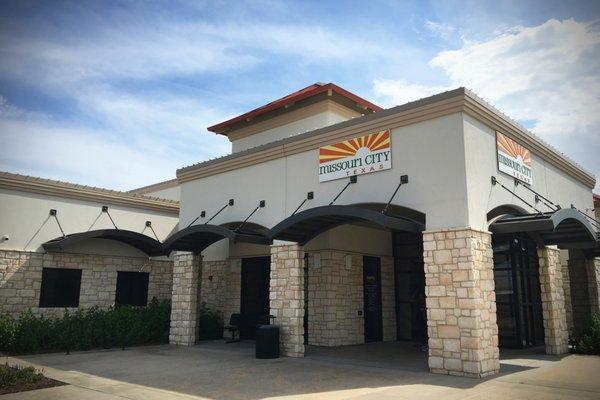 Missouri City Recreation & Tennis Center