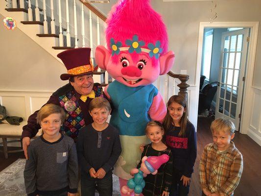 Mr. Giggles Silly Magic Shows