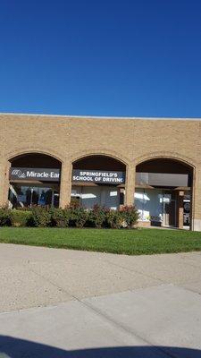 Springfield's School of Driving