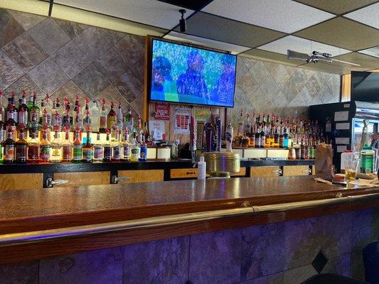 Alpine Bar and Lounge