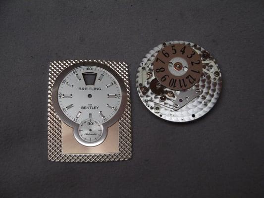 Breitling under service, waiting to put together.