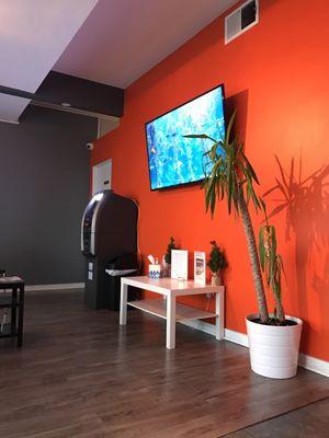 Fishes swimming in the sea like finding nemo on he tv