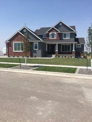 Howard's Seamless Rain Gutters