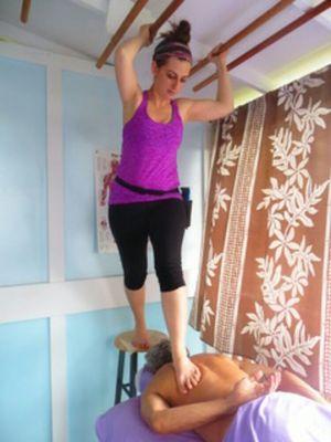 Amanda Hutchins, LMT