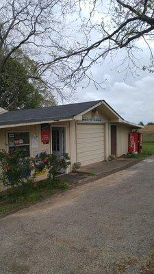 Ron's Small Engine Shop