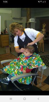 Creative Cuts By Connie