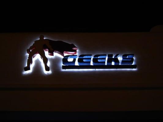 GEEKS LOGO!