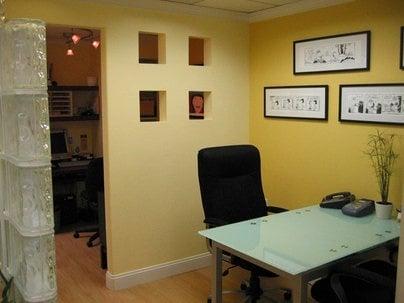 Maria B Manaloto, DDS