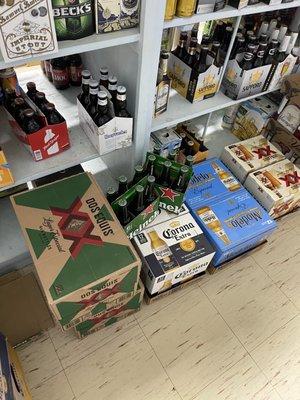 Houser's Liquor Beer & Wine