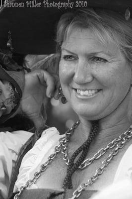 Photo of Laura J.
