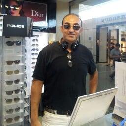 Photo of Alexander E.