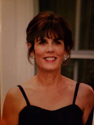Photo of Elissa B.