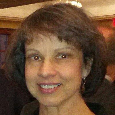 Photo of Maureen E.