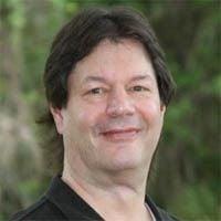 Photo of Larry E.