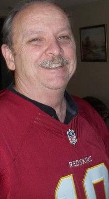 photo of Robert L.