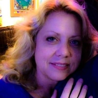 Photo of Liz V.