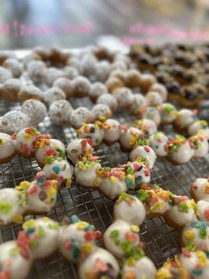 Mochi Doughnuts
Follow us on Instagram
Bober Tea Walnut Creek @kkjc_us
for Exclusive Promotions and Flavor Releases