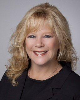 Mandy Laine Poston - Remax Advantage Group