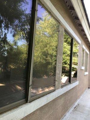 SquigiBros Window Cleaning