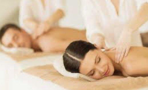 You are in Paradise. Lay back & enjoy yourself with the magic touches of our amazing therapists.
Special now $120/60'
Reg $160/ 60min