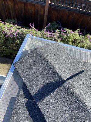 Hugos Roofing and Gutters