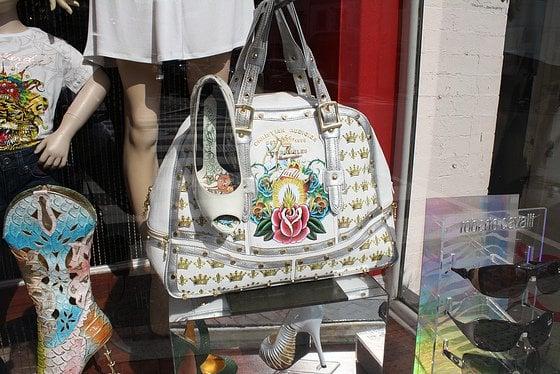 Chic at 1355 Wisconsin Avenue, NW, Washington DC on September 2009 by Elvert Barnes