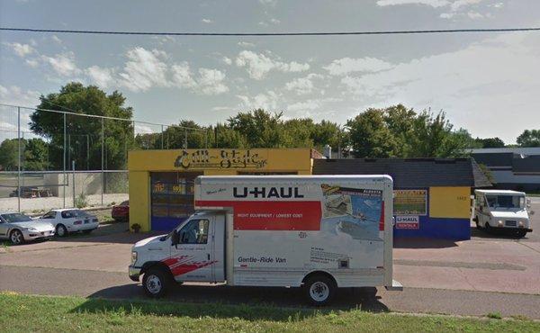 U-Haul Neighborhood Dealer