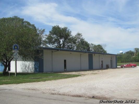 Post 73 has a bar open to the public, lounge, huge ballroom, comercial grade kitchen for receptions, reunions, parties, etc