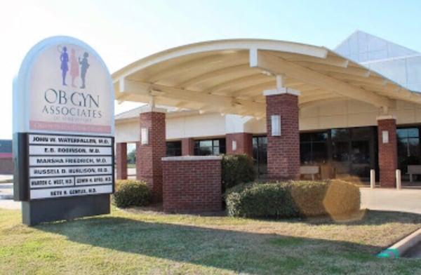 OB/GYN Associates office on Youree Drive at Bert Kouns