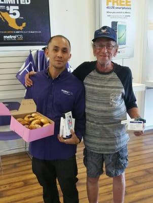 SWEET DEALS AND SWEET TREATS ... ALWAYS GET HOOKED UP