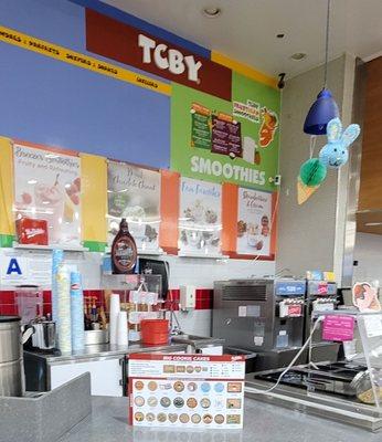 TCBY Westfield Shopping Town