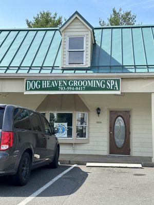 Dog Heaven Grooming Spa