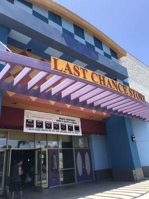 5.29.22 1st Time Here Where Everything is $5 today, Sunday