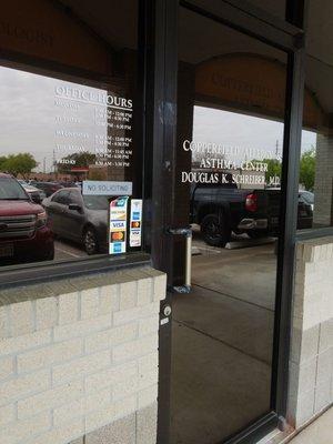 Here for my 1:30 appointment at 1:20 and the doors are locked. Hard to find the place, look for the door not the painting on the building.