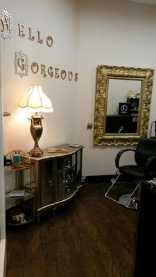 Hello Gorgeous Salon
