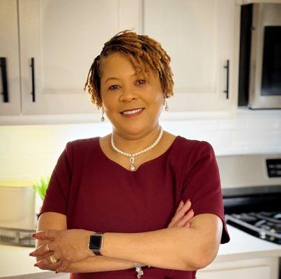 Delorise Lee-Chanda Davis Real Estate