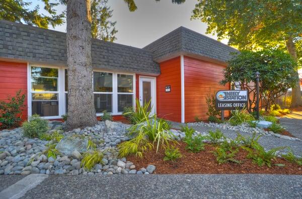 Neely Station Apartments