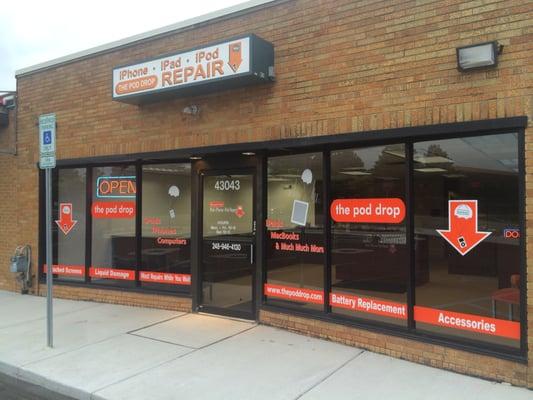 The Pod Drop Repair Co. of Novi Michigan has moved to a New, bigger location.
43043 Grand River Ave
Novi, Mi