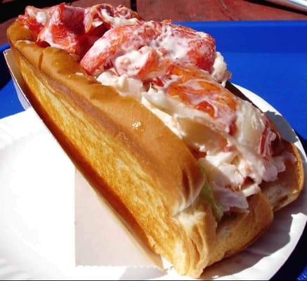 $14 full lobster roll