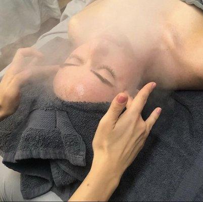 Relaxing Anti-Aging Facial